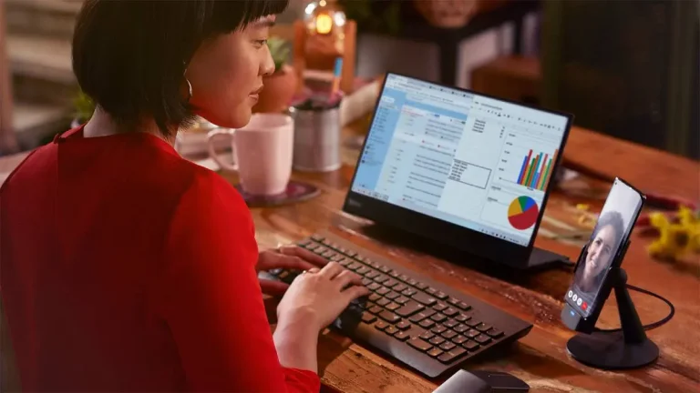 Alasan Utama Mode Desktop Jarang Tersedia di Seluruh Smartphone Modern