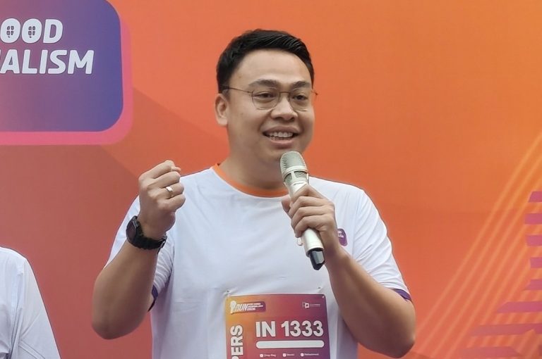 Cegah Disinformasi Karhutla, Komdigi Desak Platform Digital Pasang Label AI